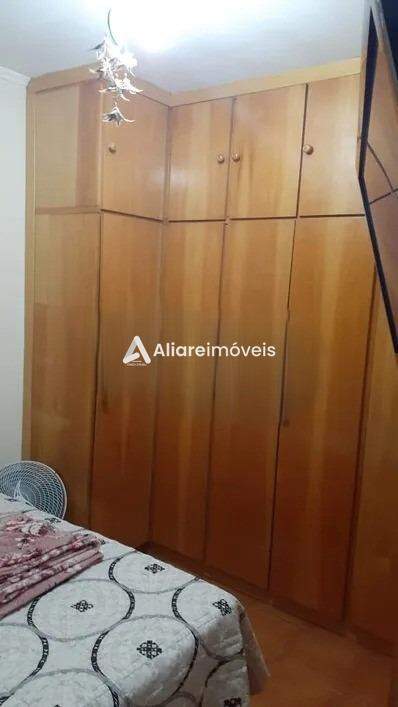 Apartamento à venda com 2 quartos, 45m² - Foto 2