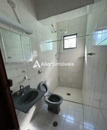 Casa à venda com 2 quartos, 120m² - Foto 17