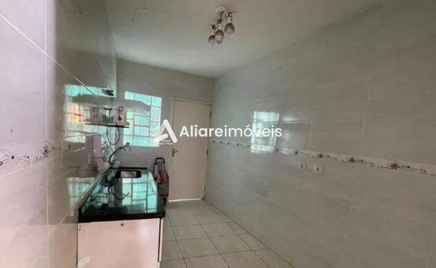 Casa à venda com 2 quartos, 120m² - Foto 14