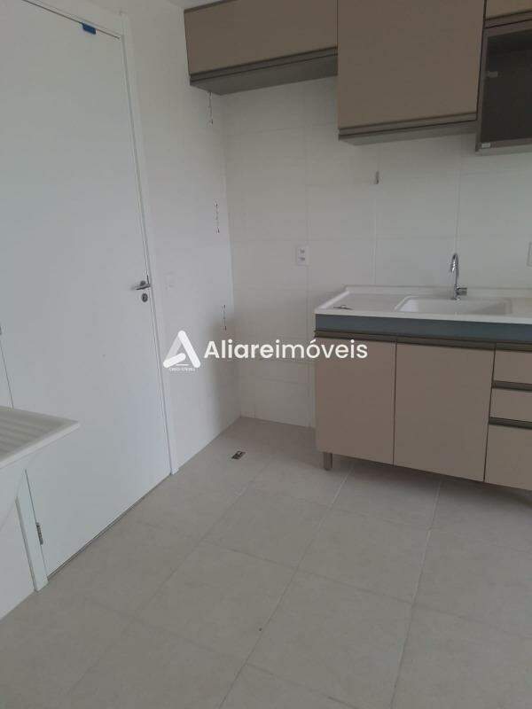 Apartamento para alugar com 2 quartos, 33m² - Foto 4