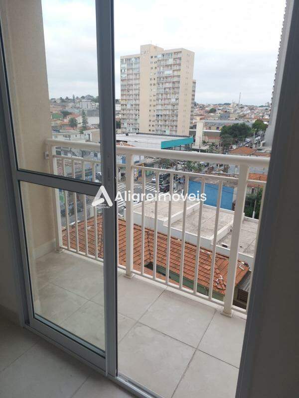 Apartamento para alugar com 2 quartos, 33m² - Foto 6