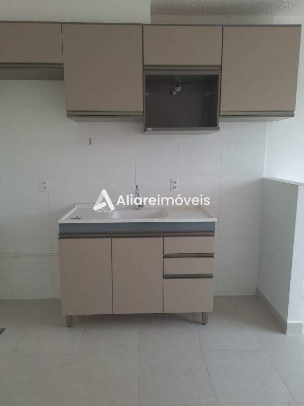 Apartamento para alugar com 2 quartos, 33m² - Foto 3