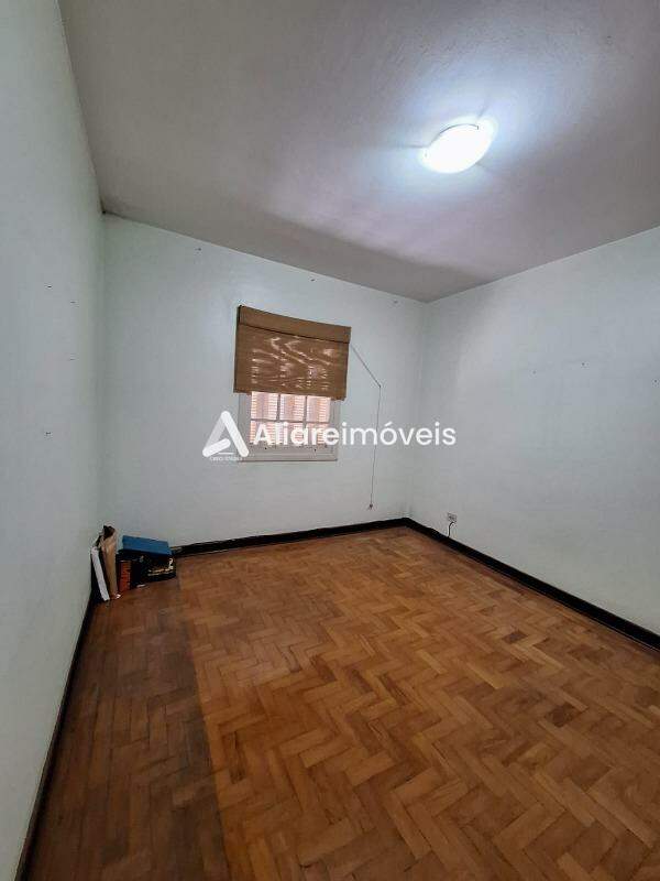 Casa à venda com 2 quartos, 105m² - Foto 12