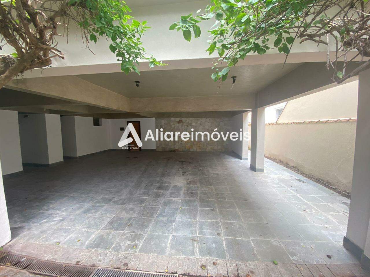 Sobrado para alugar com 4 quartos, 500m² - Foto 13