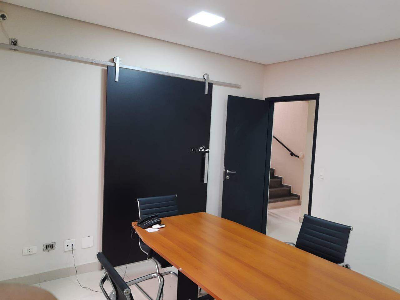 Prédio Inteiro para alugar, 600m² - Foto 5