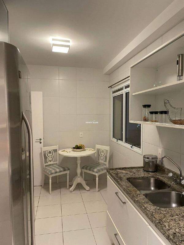 Apartamento à venda com 4 quartos, 151m² - Foto 15