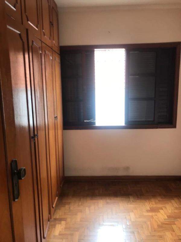 Casa à venda com 3 quartos, 167m² - Foto 4