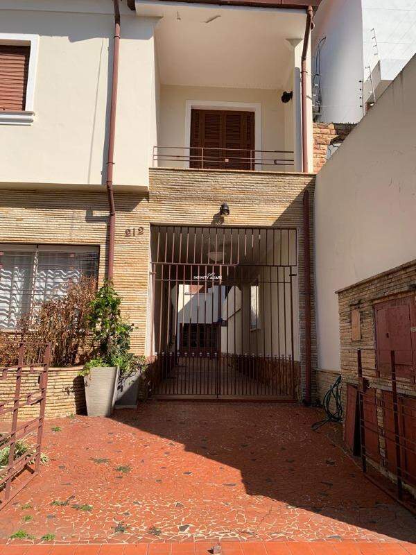 Casa à venda com 3 quartos, 190m² - Foto 18