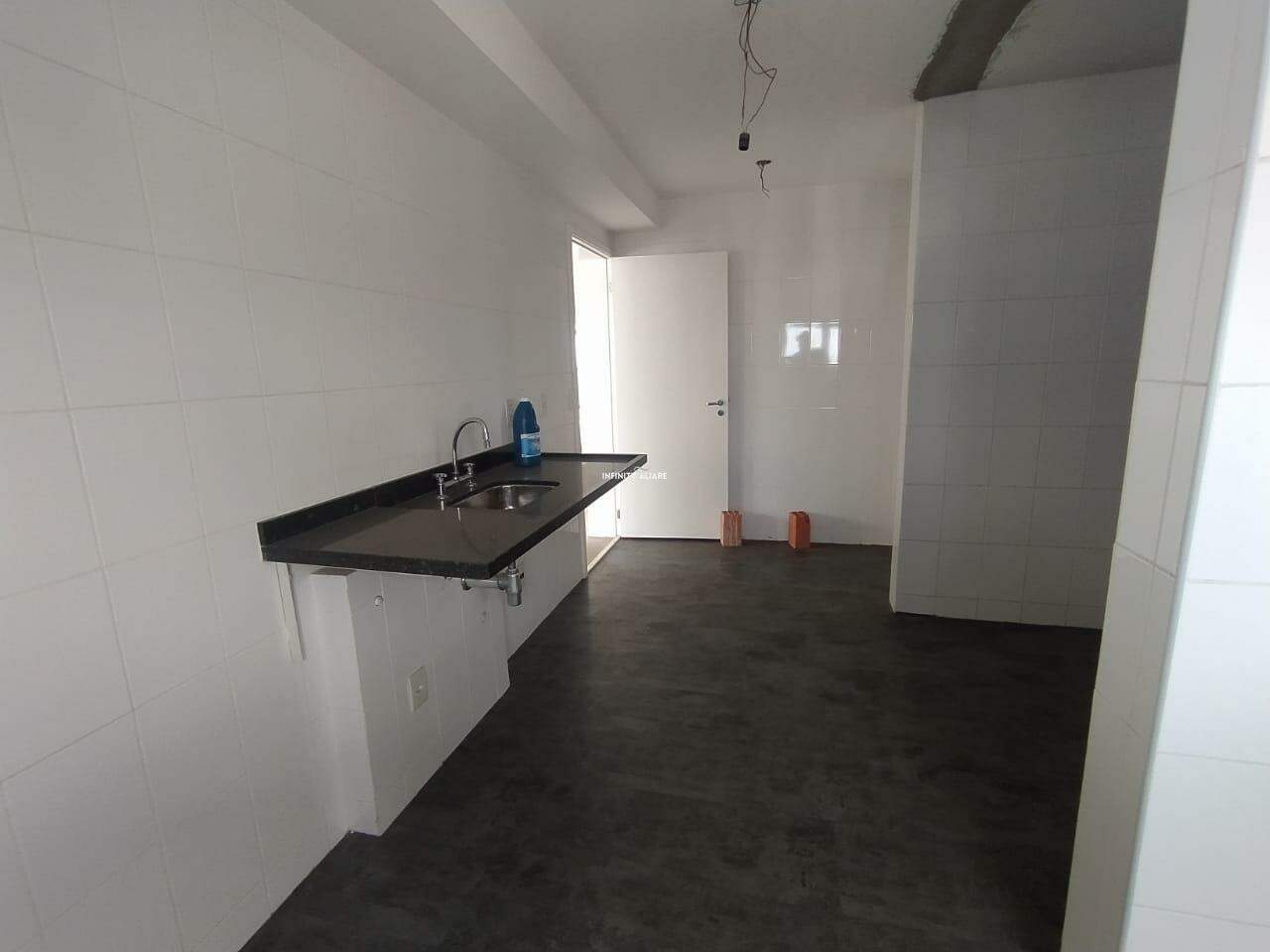 Cobertura à venda com 3 quartos, 237m² - Foto 5