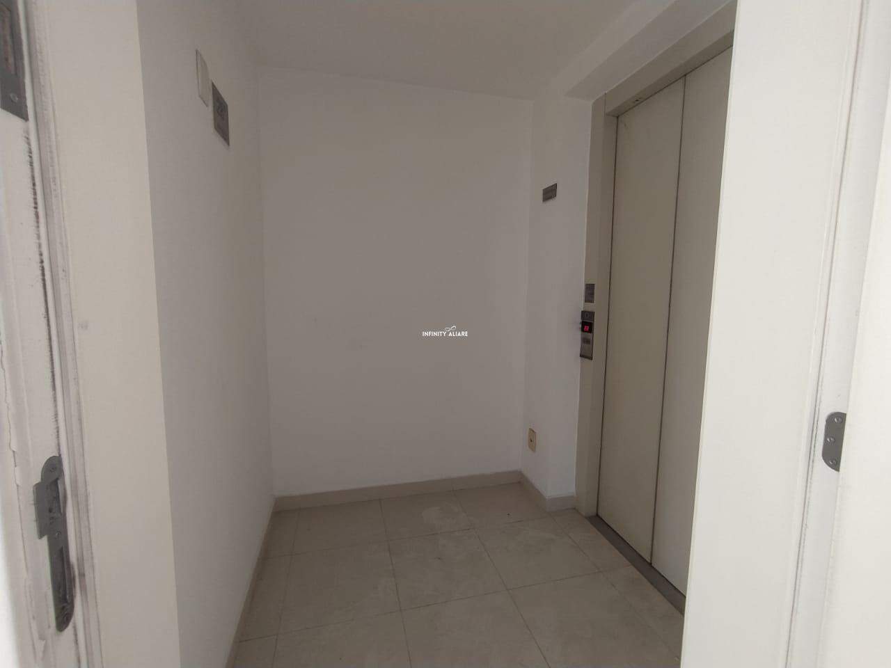 Cobertura à venda com 3 quartos, 237m² - Foto 9