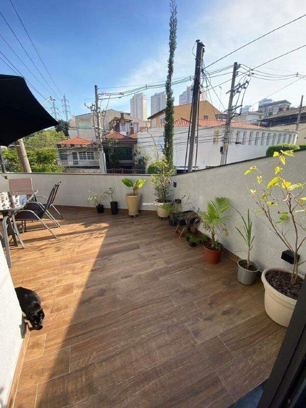 Casa à venda com 3 quartos, 240m² - Foto 22