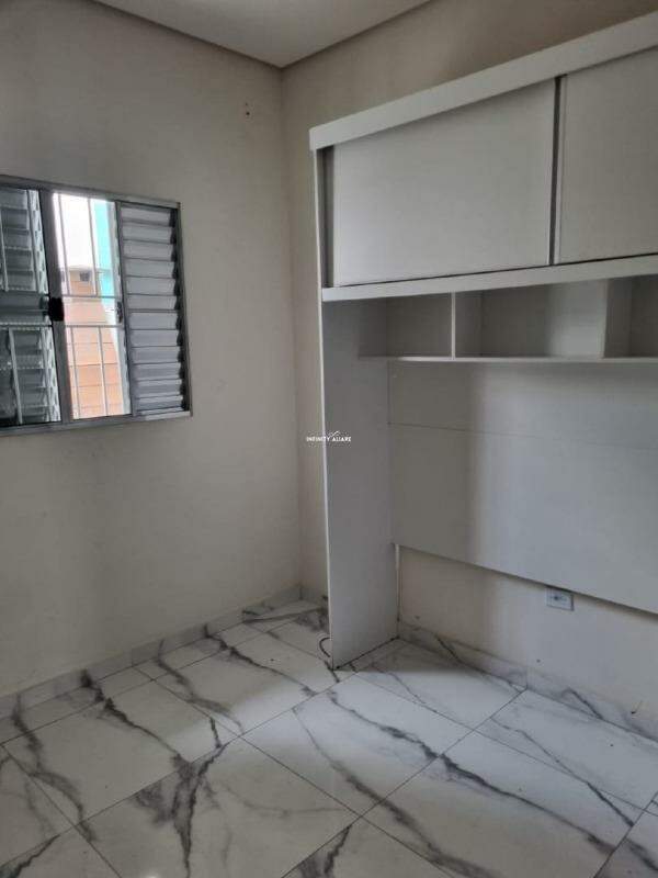 Casa à venda com 2 quartos, 80m² - Foto 17