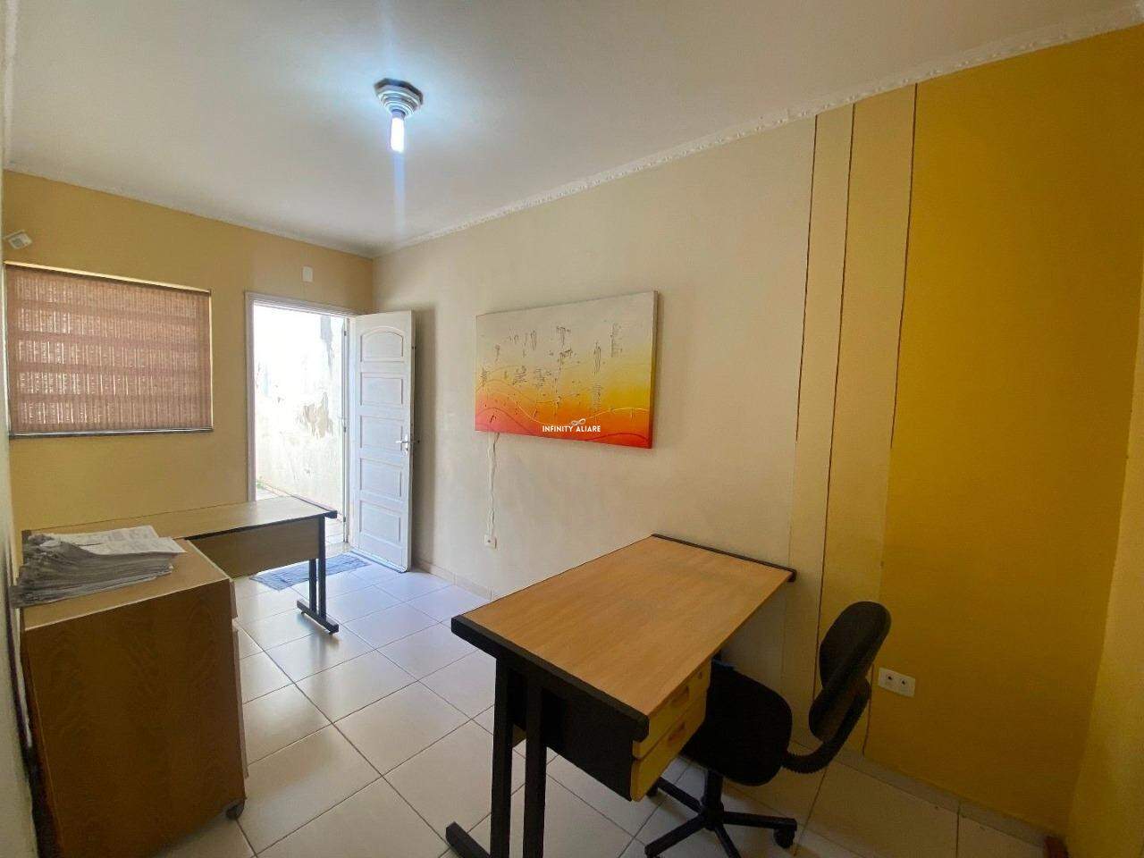 Casa à venda com 2 quartos, 77m² - Foto 11