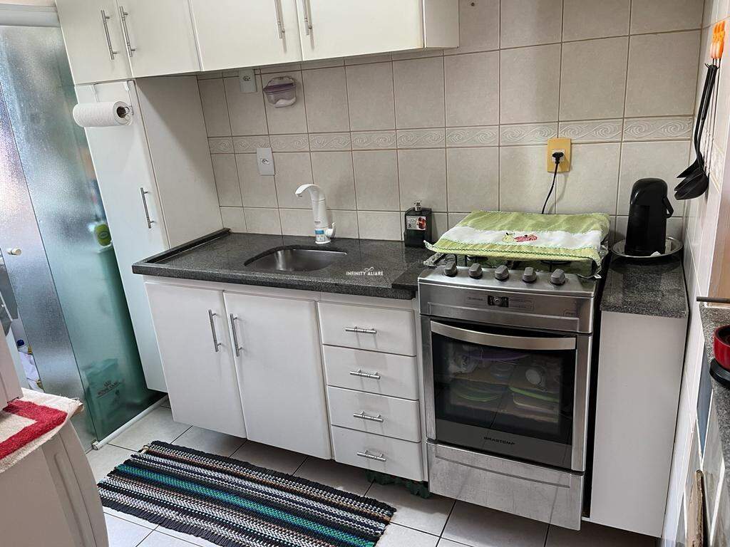 Apartamento à venda com 2 quartos, 52m² - Foto 5