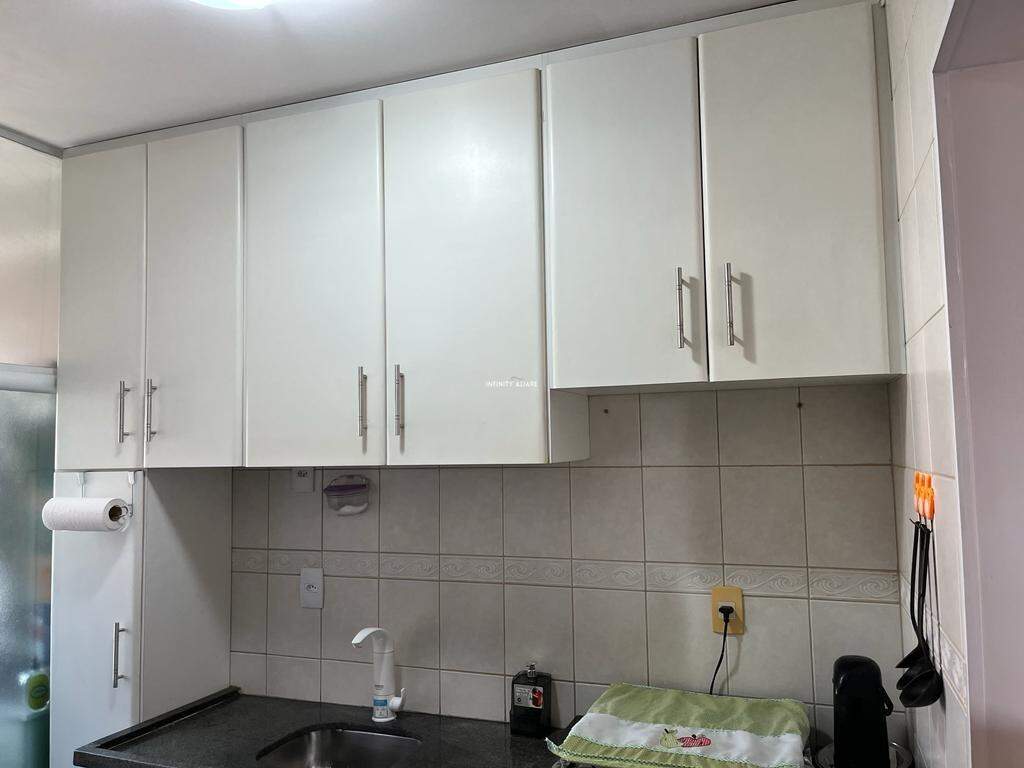 Apartamento à venda com 2 quartos, 52m² - Foto 2