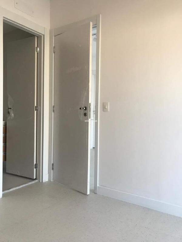 Apartamento à venda com 1 quarto, 50m² - Foto 7