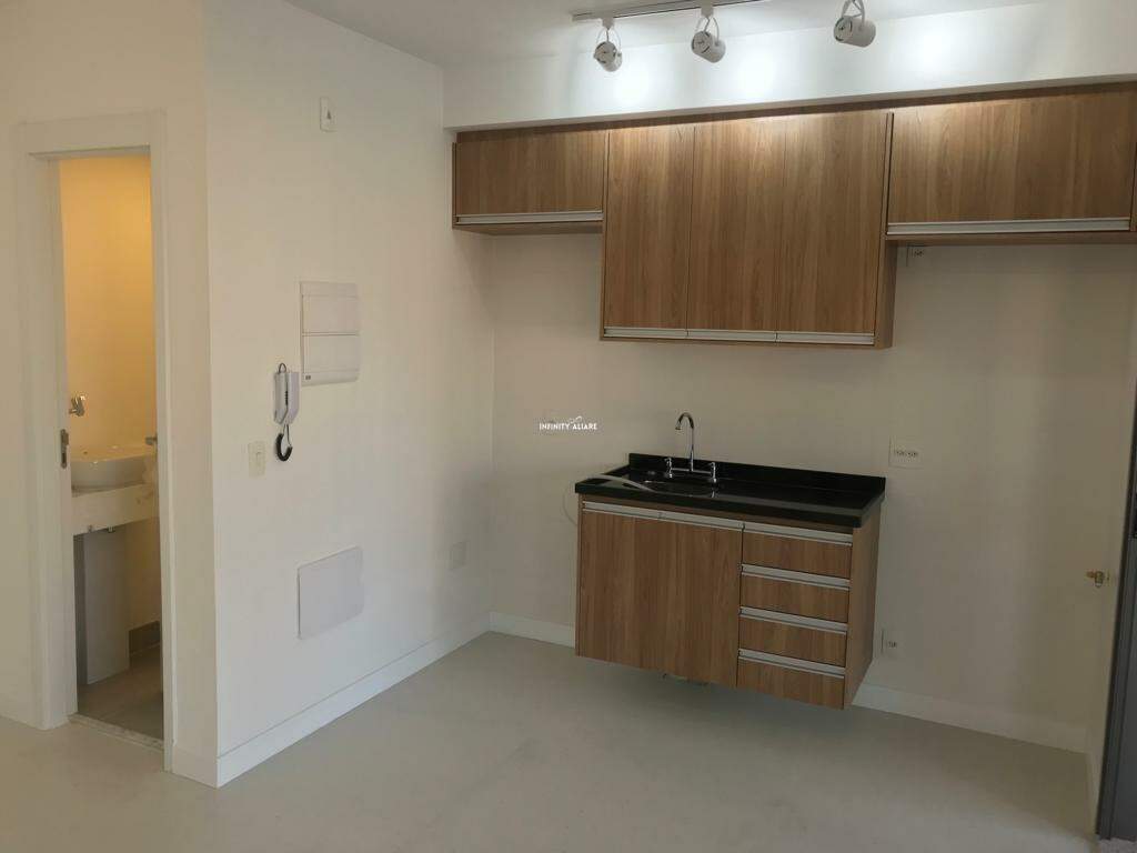 Apartamento à venda com 1 quarto, 50m² - Foto 16