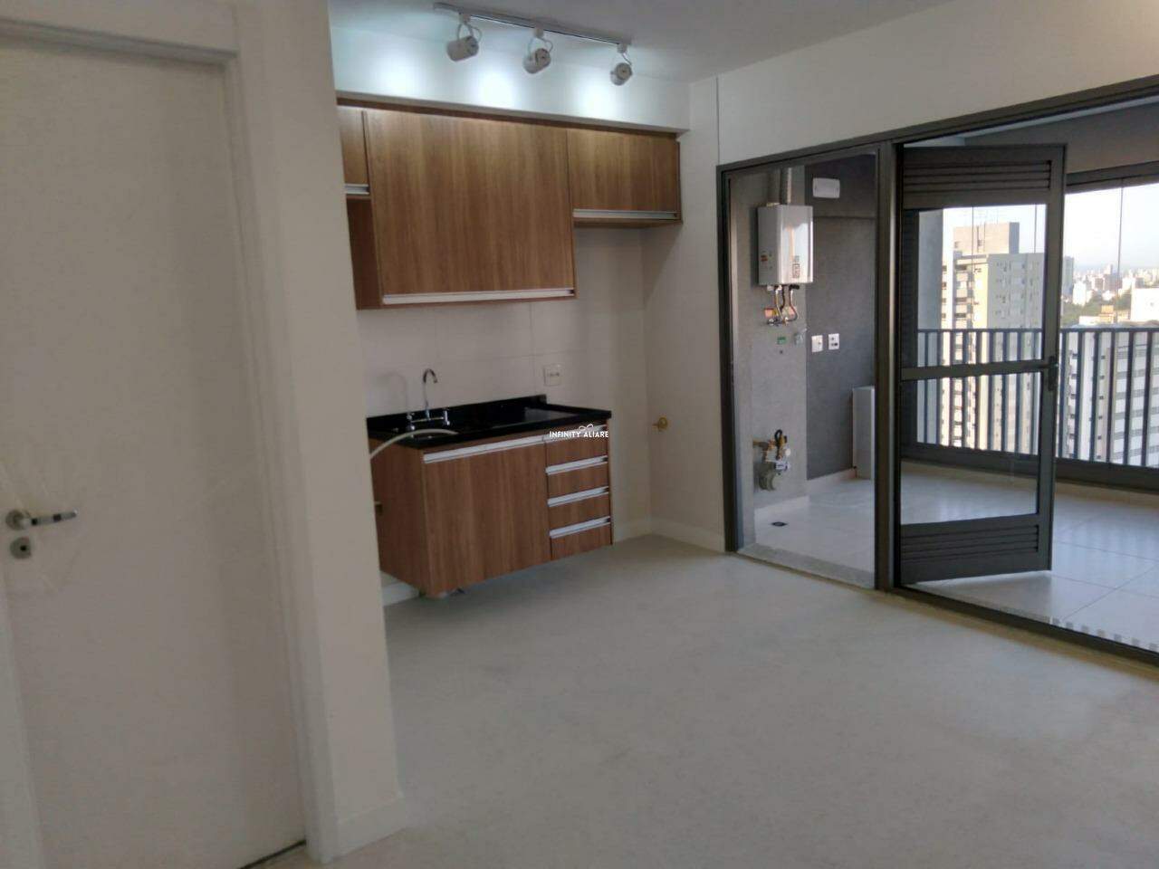 Apartamento à venda com 1 quarto, 50m² - Foto 3