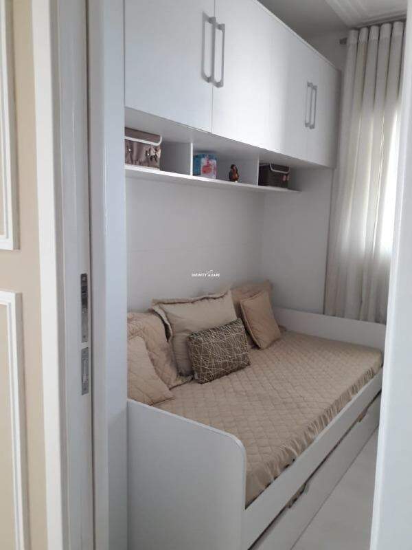 Apartamento à venda com 2 quartos, 66m² - Foto 14