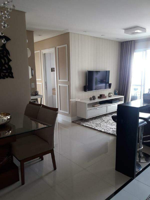 Apartamento à venda com 2 quartos, 66m² - Foto 13