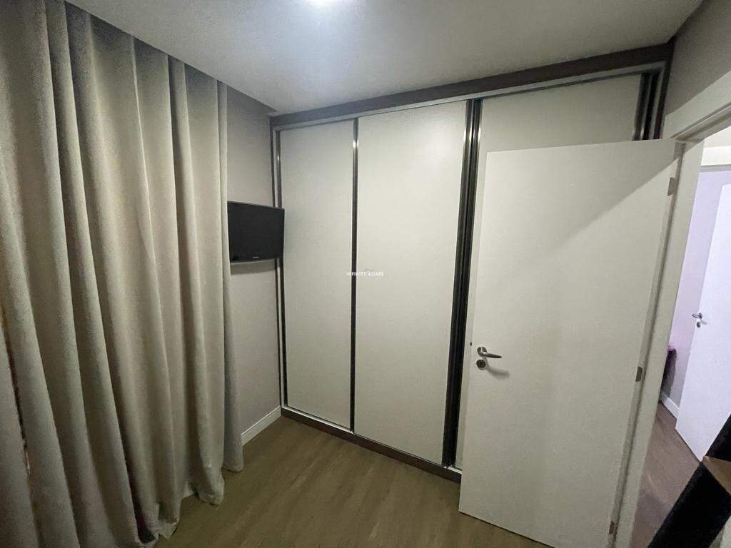 Apartamento à venda com 2 quartos, 67m² - Foto 5