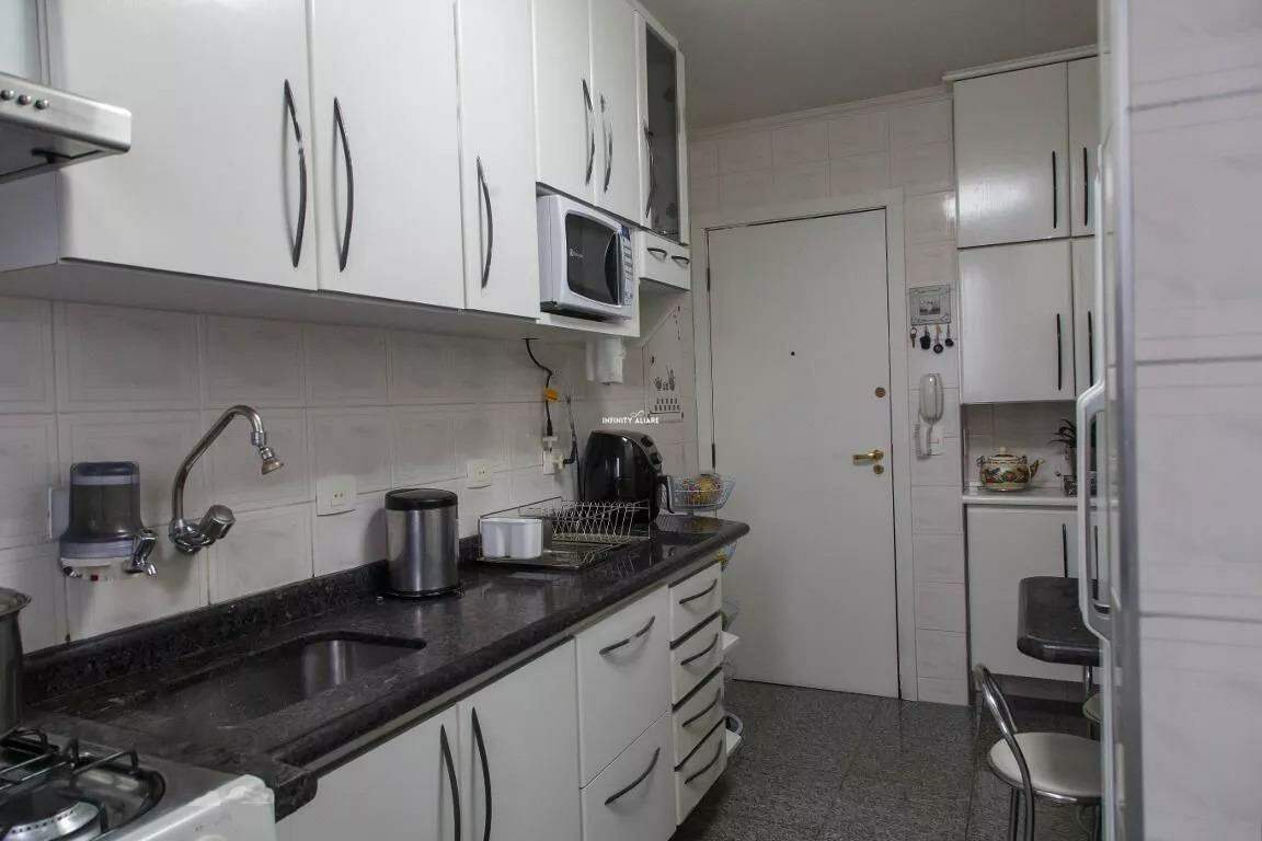 Apartamento à venda com 3 quartos, 84m² - Foto 4