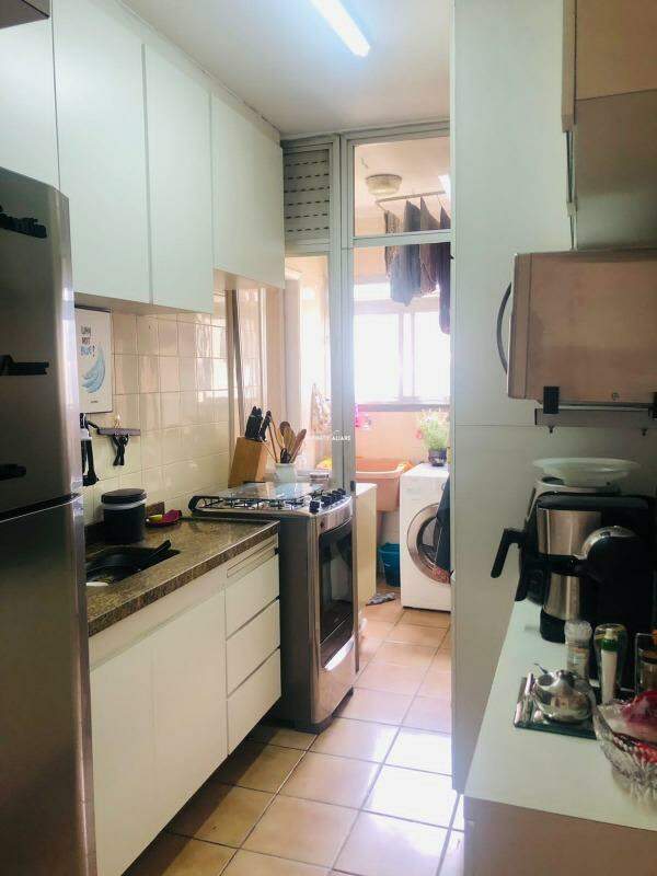 Apartamento à venda com 2 quartos, 56m² - Foto 8