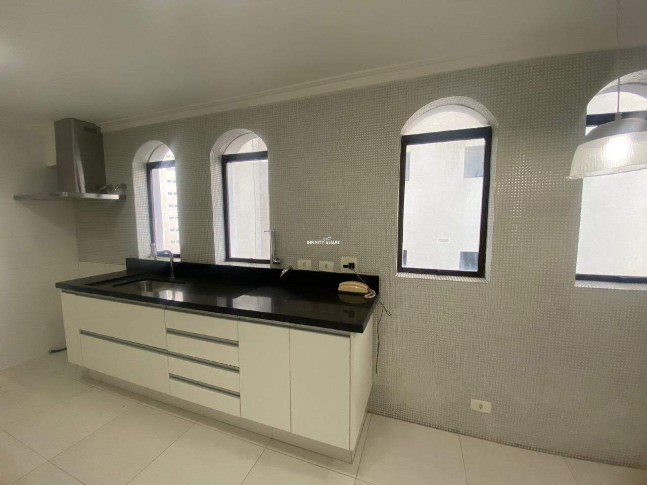 Apartamento à venda com 3 quartos, 190m² - Foto 26