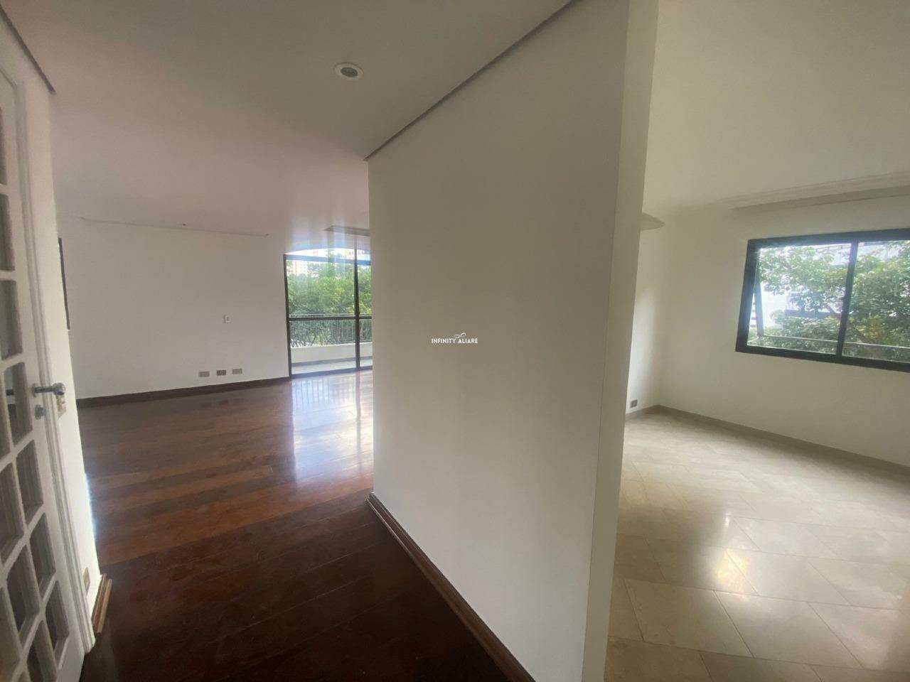 Apartamento à venda com 3 quartos, 190m² - Foto 19