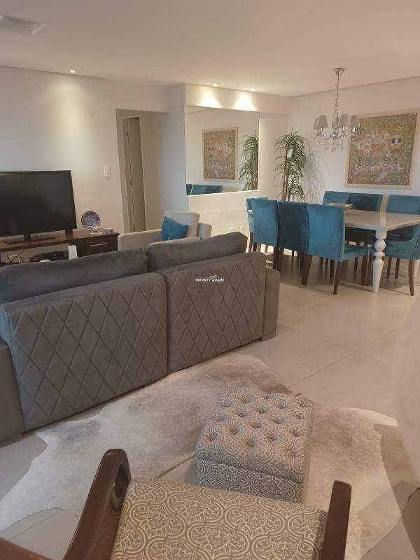 Apartamento à venda com 3 quartos, 115m² - Foto 6