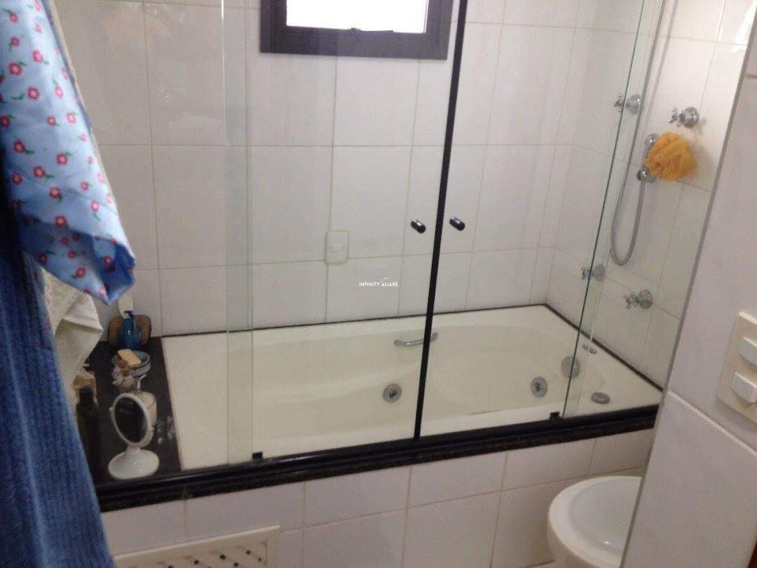 Apartamento à venda com 3 quartos, 107m² - Foto 6