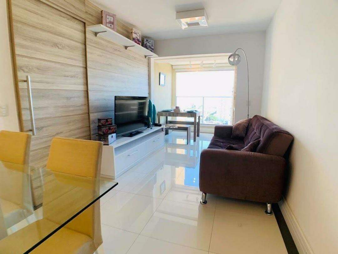 Apartamento à venda com 3 quartos, 77m² - Foto 1