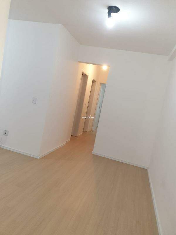 Apartamento à venda com 3 quartos, 70m² - Foto 6