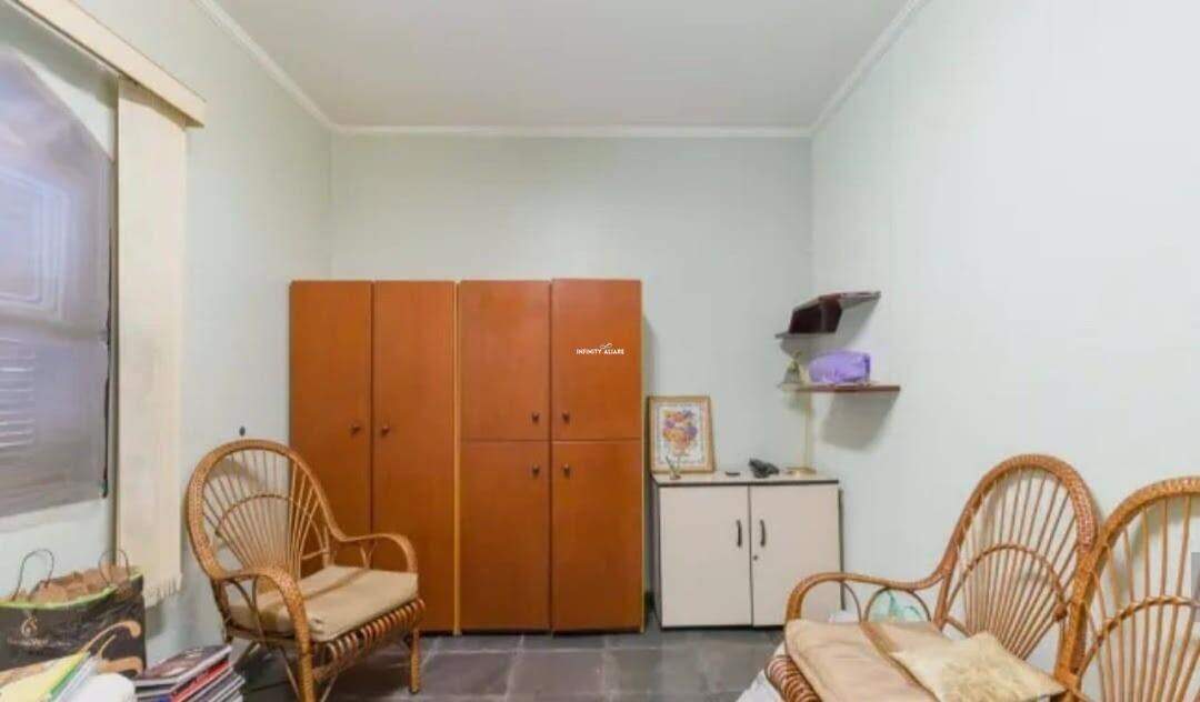 Casa para alugar com 5 quartos, 350m² - Foto 20