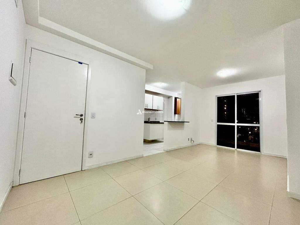 Apartamento à venda com 2 quartos, 69m² - Foto 12