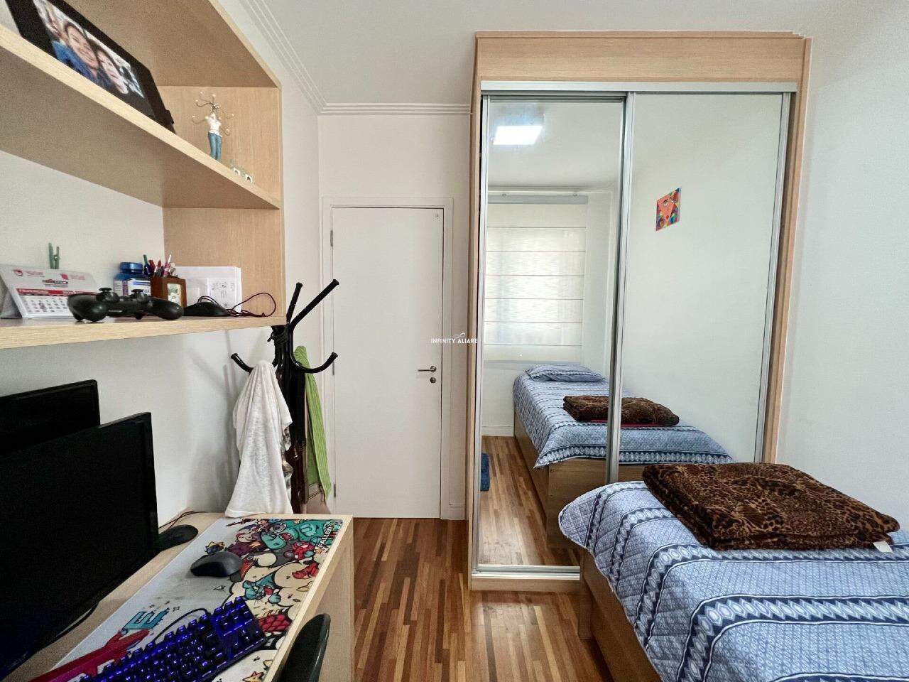 Apartamento à venda com 4 quartos, 184m² - Foto 24