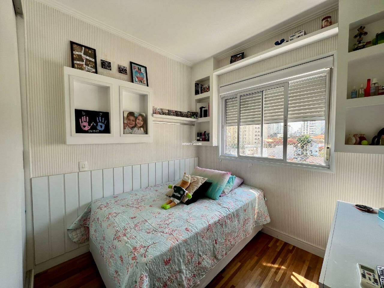 Apartamento à venda com 4 quartos, 184m² - Foto 25