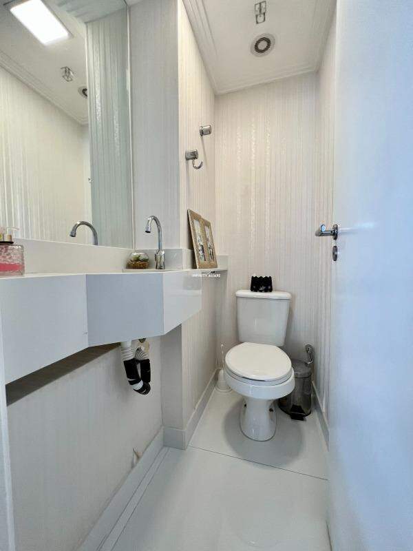 Apartamento à venda com 4 quartos, 184m² - Foto 16