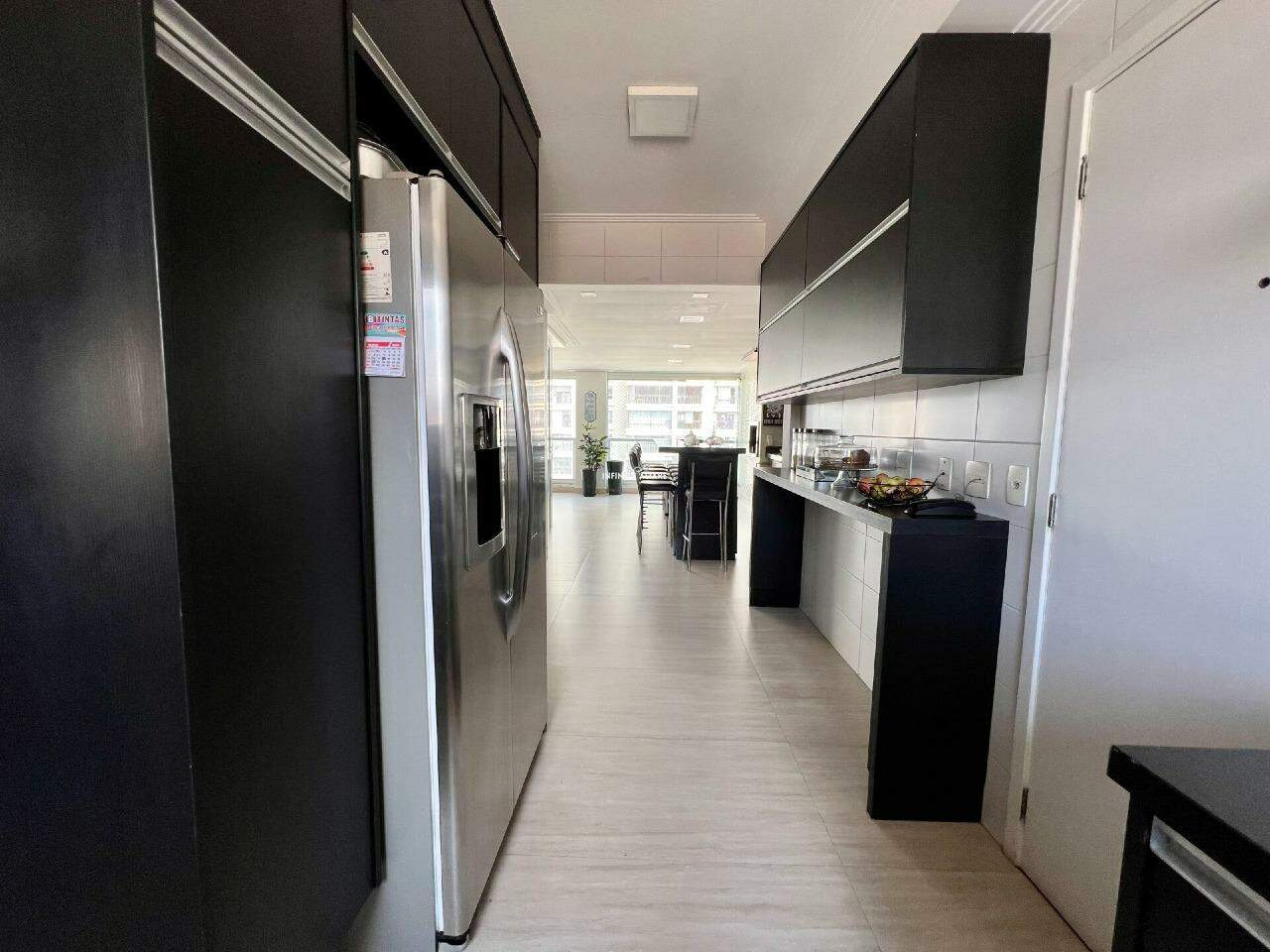 Apartamento à venda com 4 quartos, 184m² - Foto 17