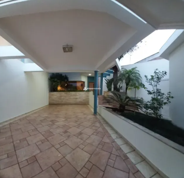 Casa à venda com 3 quartos, 354m² - Foto 6