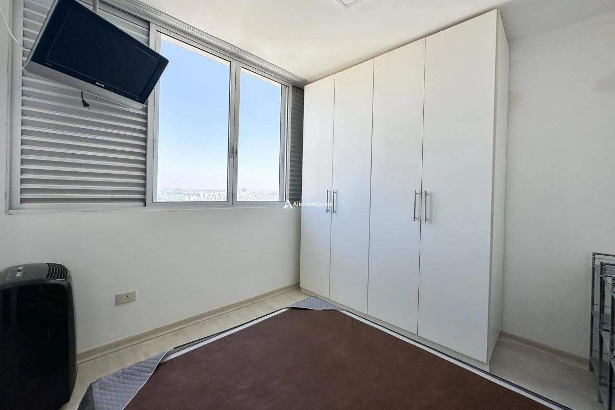 Apartamento à venda com 1 quarto, 47m² - Foto 14