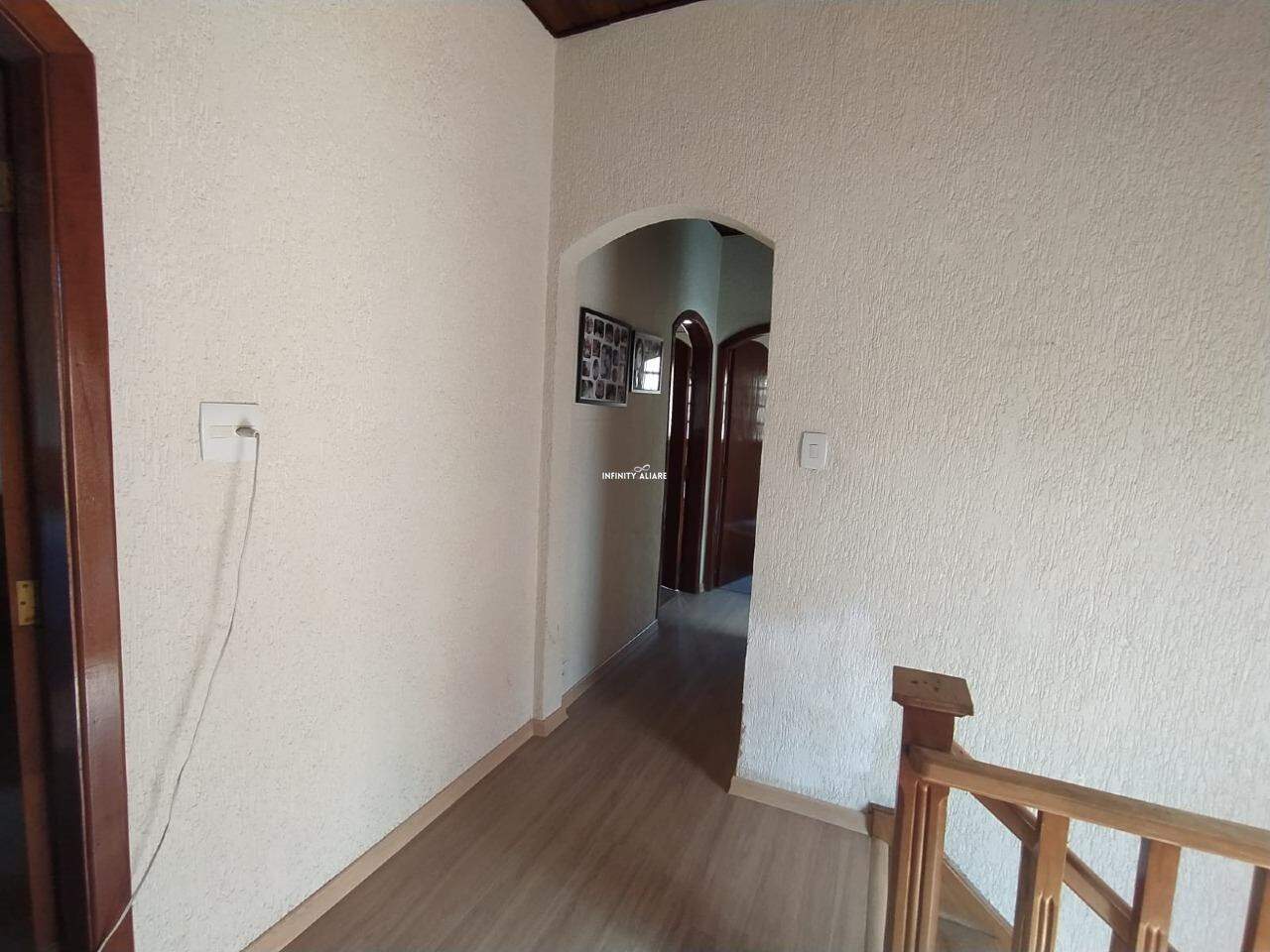 Casa à venda com 3 quartos, 320m² - Foto 24