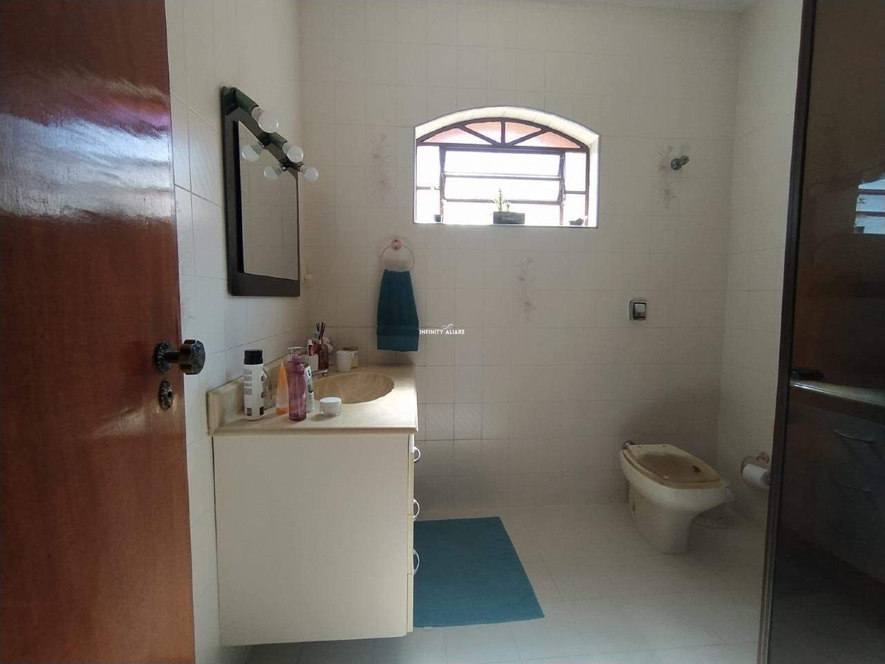 Casa à venda com 3 quartos, 320m² - Foto 23