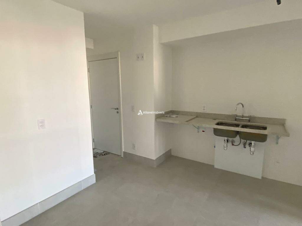 Apartamento à venda com 3 quartos, 147m² - Foto 26