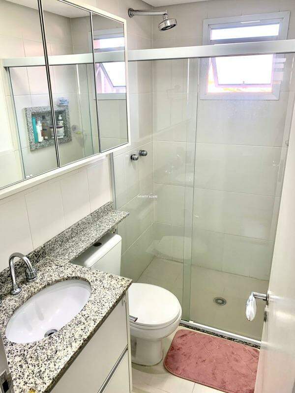 Apartamento à venda com 2 quartos, 61m² - Foto 10