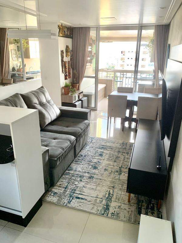 Apartamento à venda com 2 quartos, 61m² - Foto 17