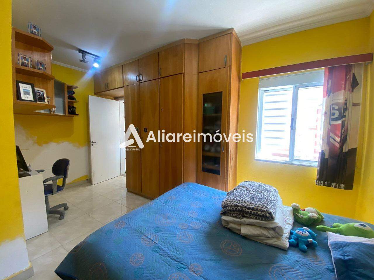 Casa à venda com 3 quartos, 370m² - Foto 24