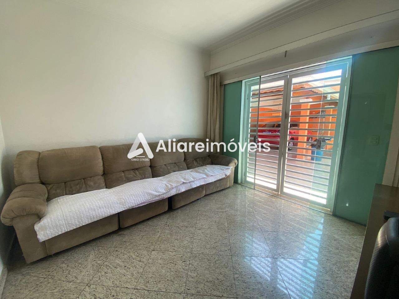 Casa à venda com 3 quartos, 370m² - Foto 19