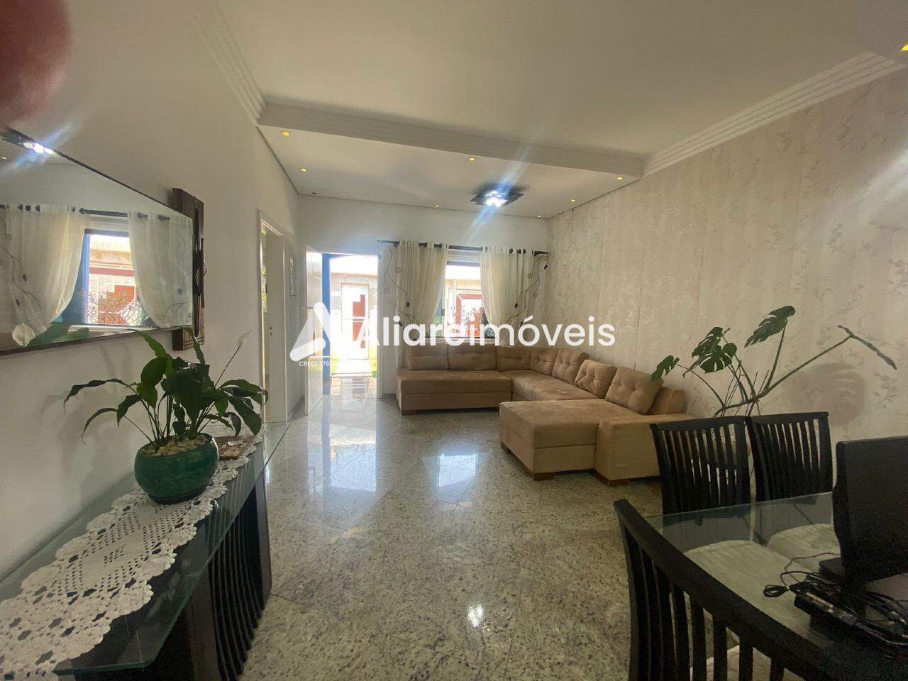 Casa à venda com 3 quartos, 370m² - Foto 17