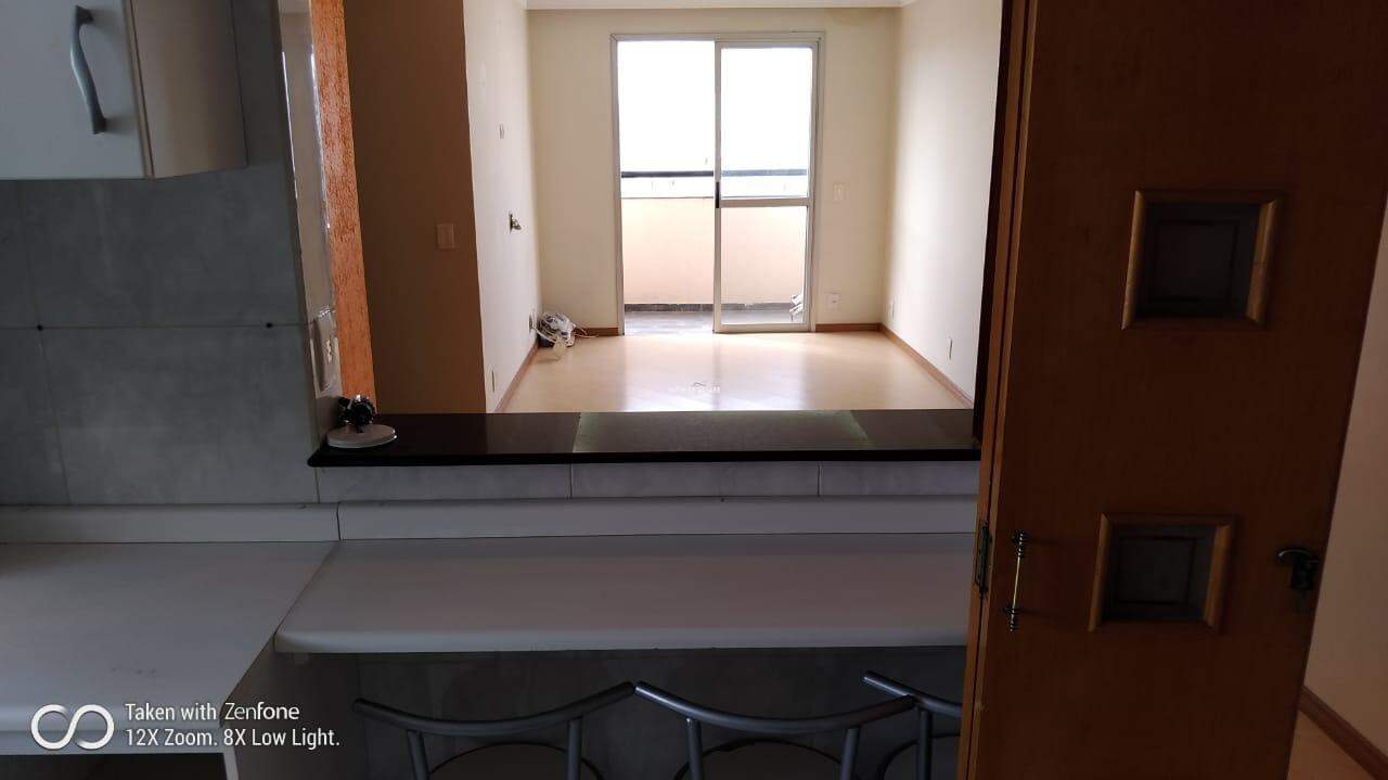 Apartamento à venda com 3 quartos, 65m² - Foto 19